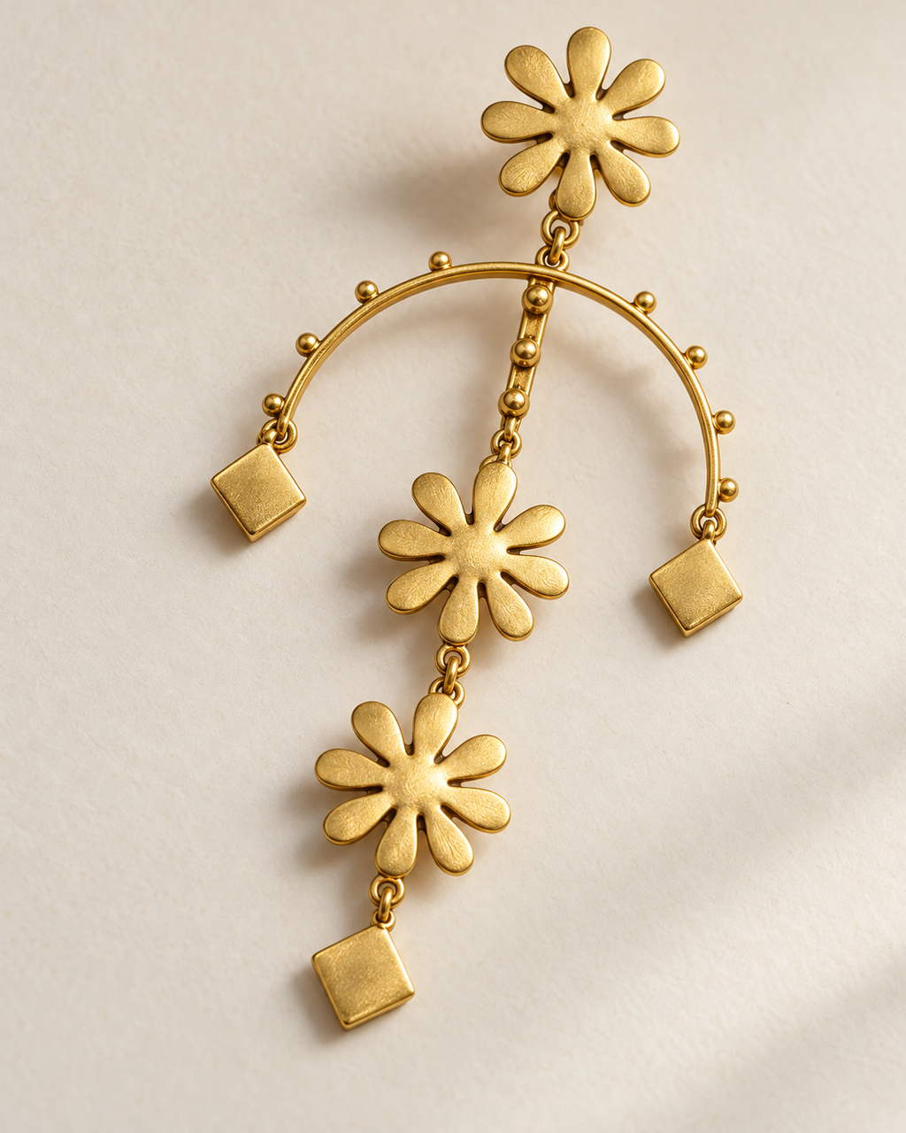 Golden Daisy Cascade