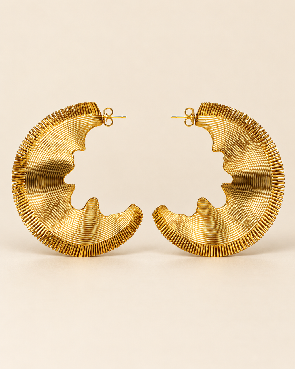 Golden Ripple Crescent