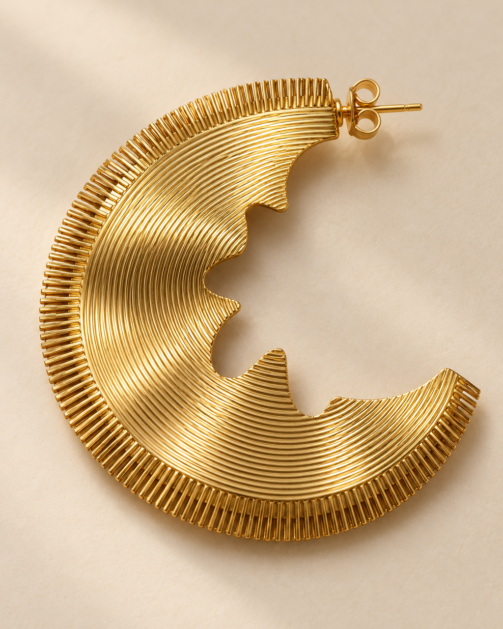 Golden Ripple Crescent