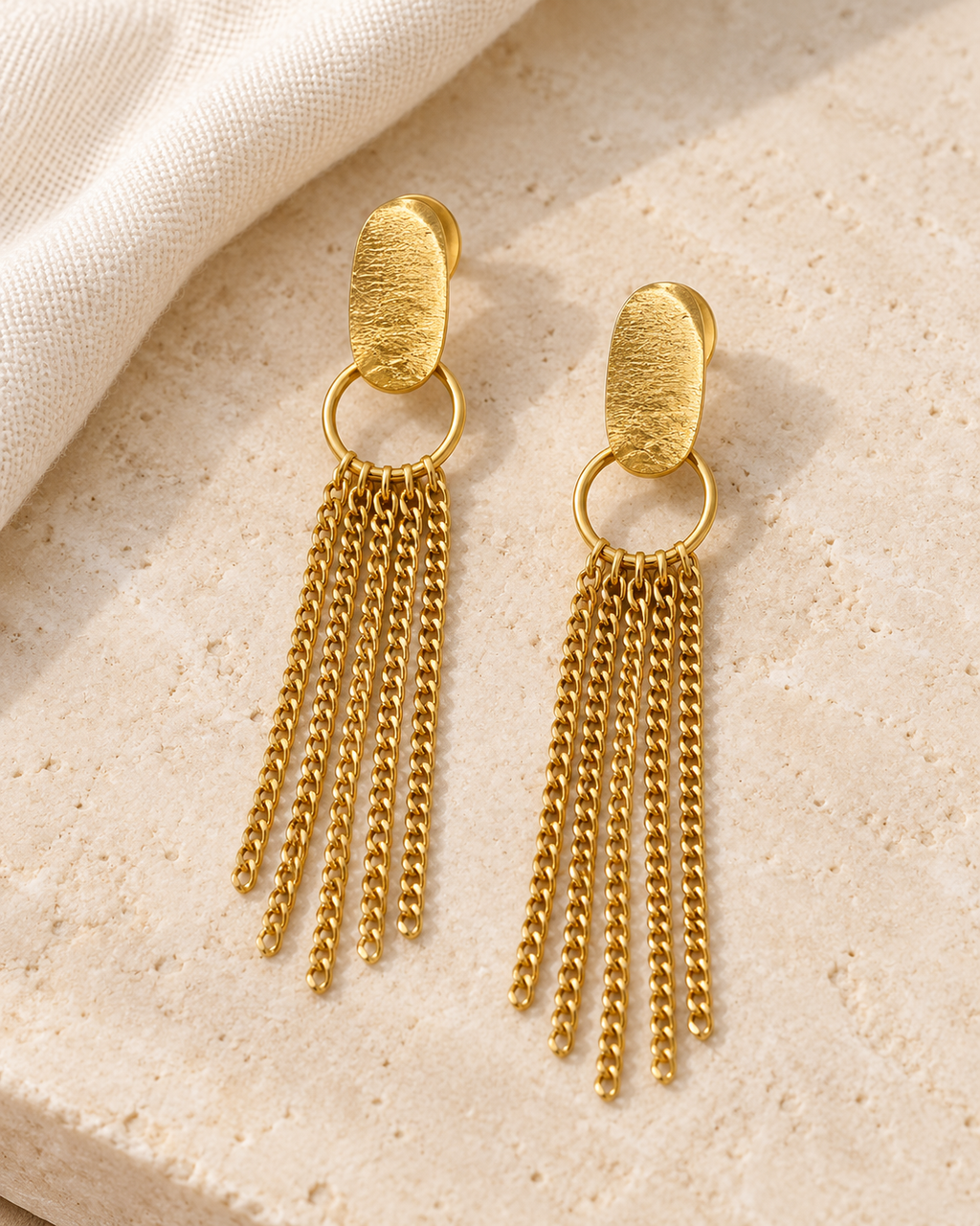Golden Tassel Flow