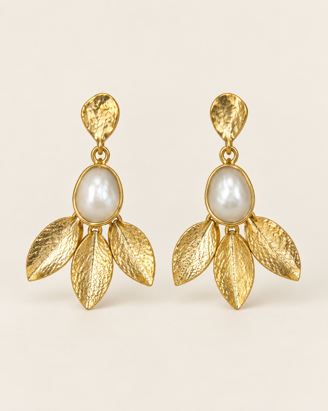 Pearl Leaf Charm