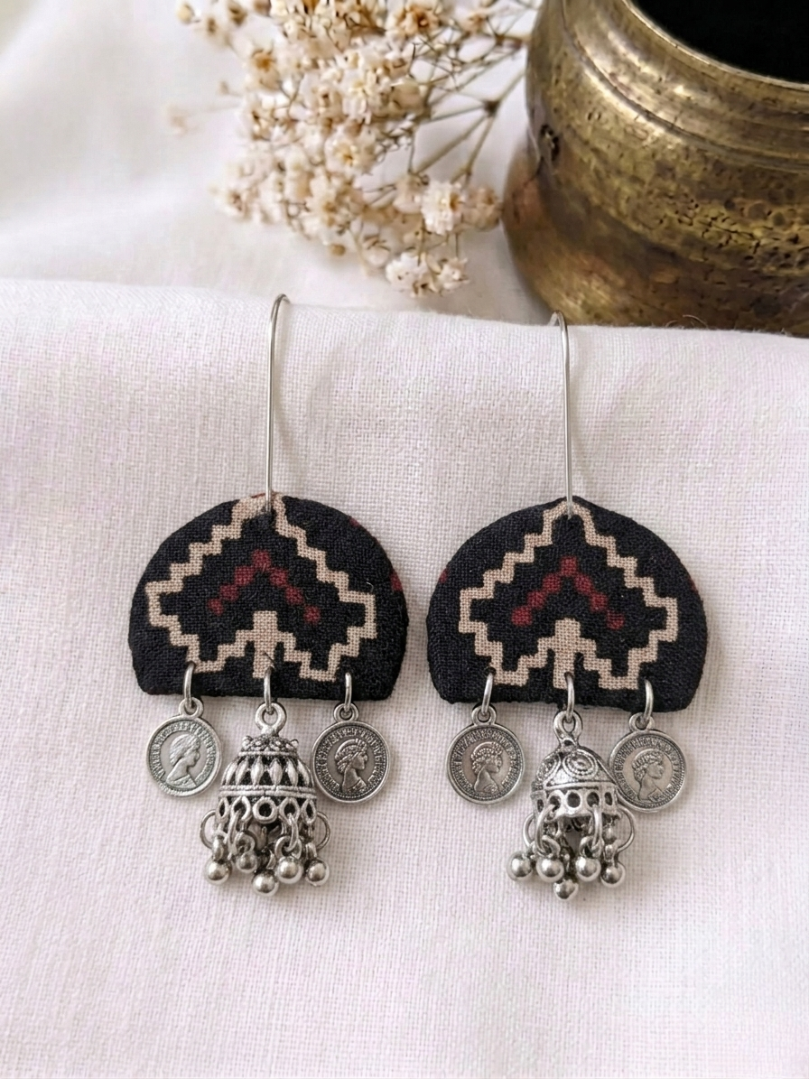 Black Heart Jhumka Half Rounds