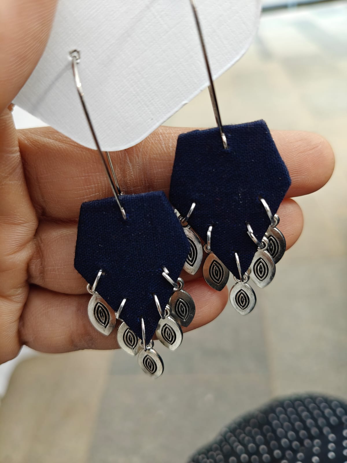 Navy Leaf Pentagons