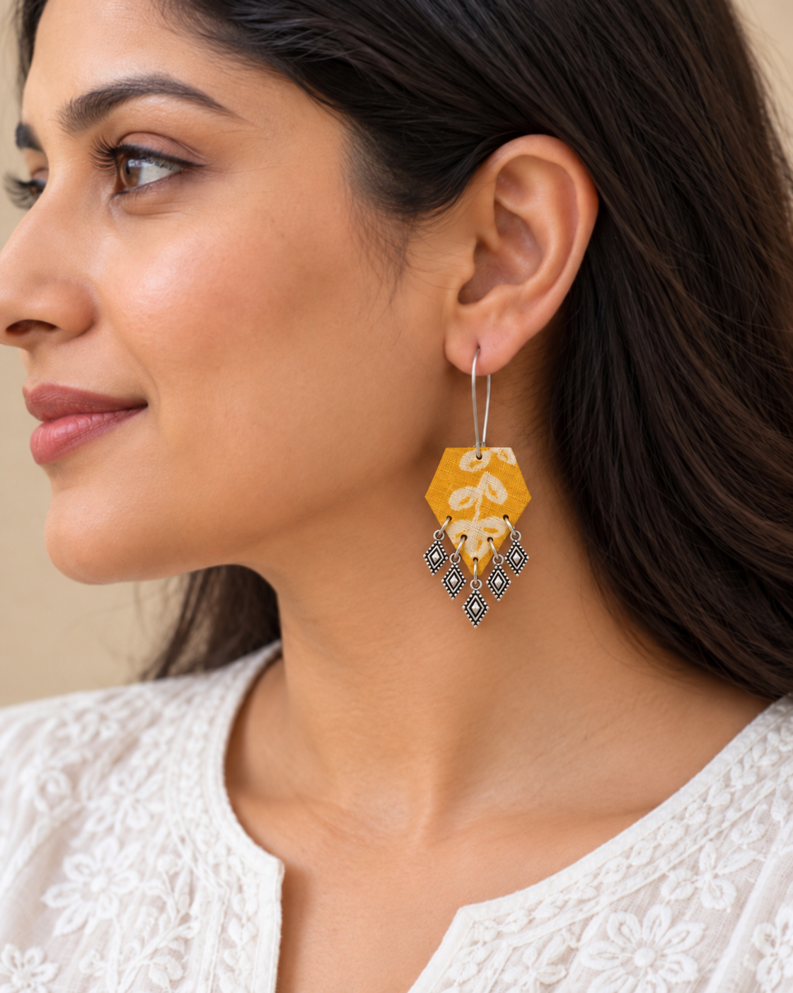 Mustard Vine Charm