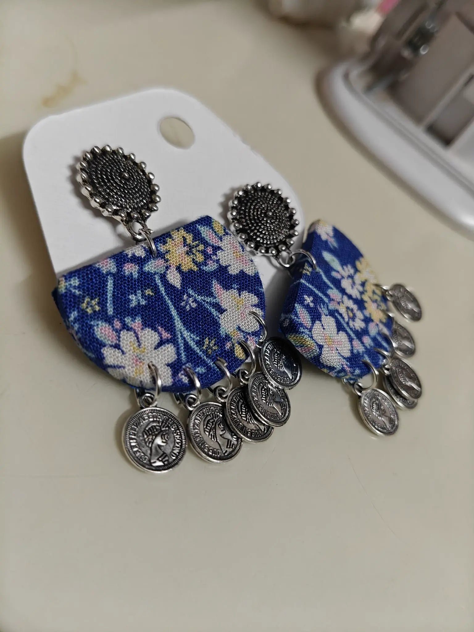 Royal Floral Coin Half Rounds
