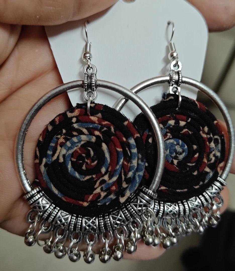 Black Mix Spiral Fabric Hoops